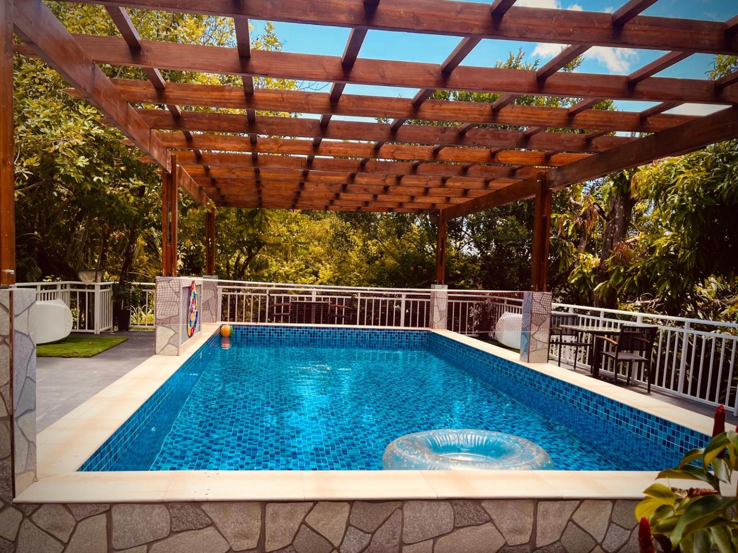 Belle Montagne Holiday Apartments, Grand'Anse, Seychelles